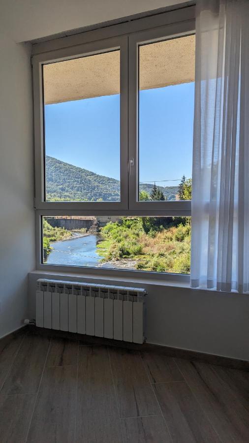 Hydros Διαμέρισμα Ripoll Εξωτερικό φωτογραφία
